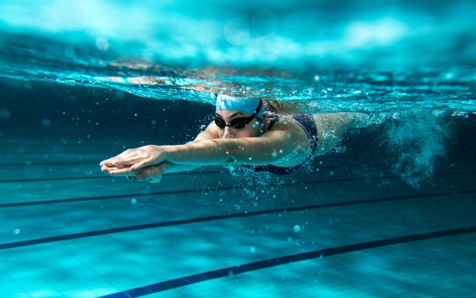 Schwimmen als hocheffektiver Sport für den Kraftaufbau